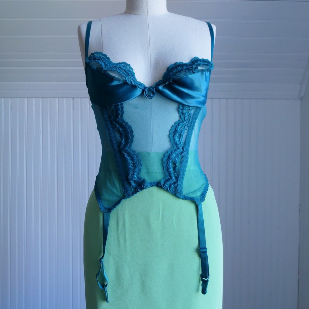 Gorgeous 80s Fredrick's of Hollywood emerald green bustier/garter